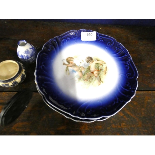 190 - 18th century Spode dish and other blue & white items.