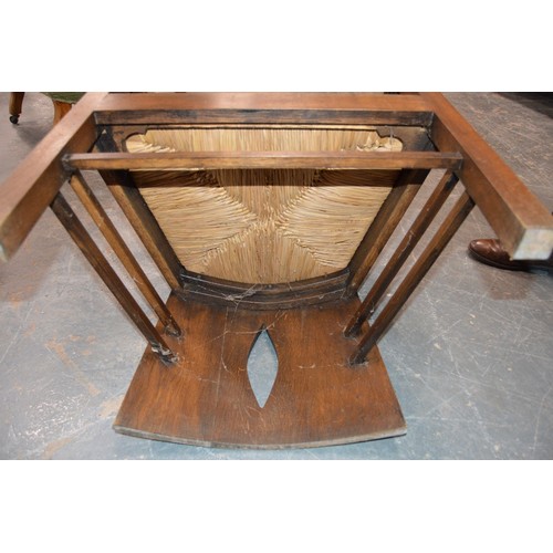 427 - Arts & Crafts-style oak hall chair after a design by Charles Rennie Mackintosh, with high tapere... 