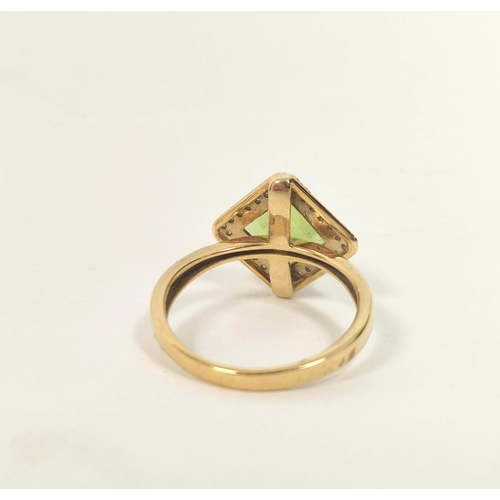 171 - Diamond and peridot square cluster ring in 9ct. gold, size 'P'.