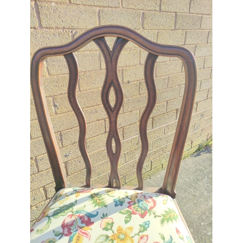 526 - Set of five antique mahogany dining chairs with stylised waved splats and upholstered slip in seats,... 