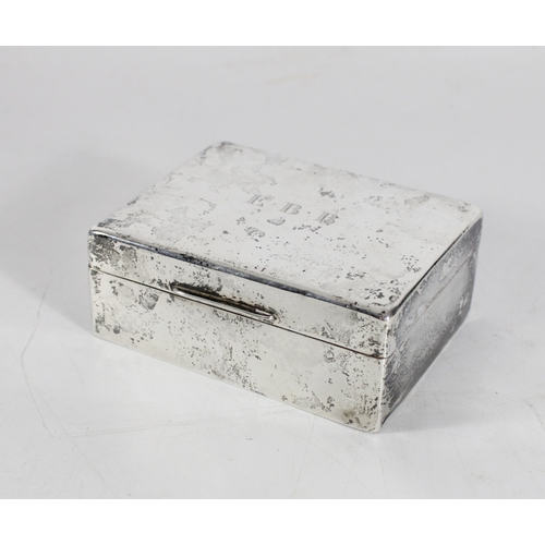 557 - Silver cigarette box, Charles and Richard Comyns, Birmingham 1921, W11.5cm