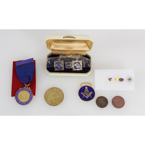 593 - Small selection of Masonic medals, cufflinks etc.