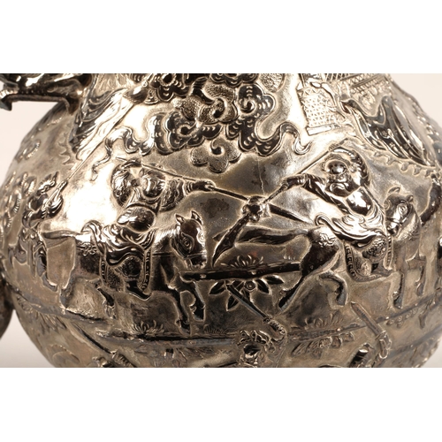 190 - Fantastic 19th century chinese silver four piece tea and coffee service, decorated with warriors, dr... 