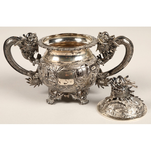 190 - Fantastic 19th century chinese silver four piece tea and coffee service, decorated with warriors, dr... 