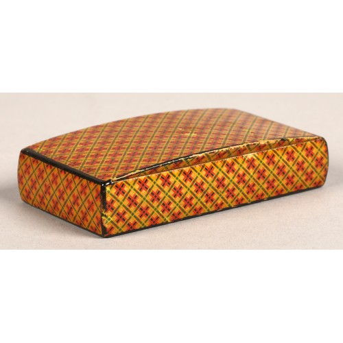 263 - Tartan ware snuff box with wooden hinged lid,8 cm long,4.5 cm width.