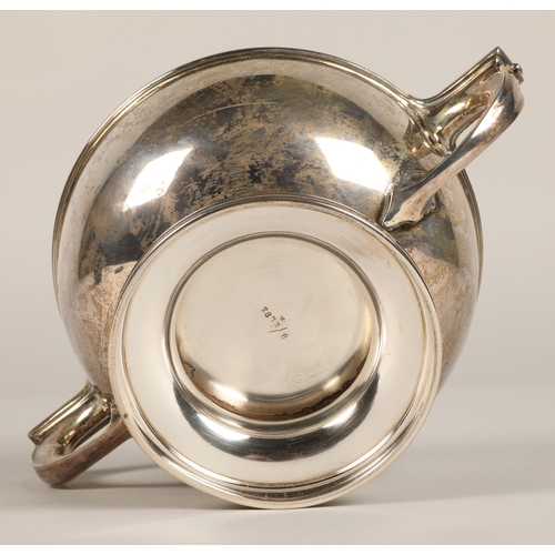 188 - Silver double handled trophy, with engraved inscription . Birmingham 1922 , 366 grams.