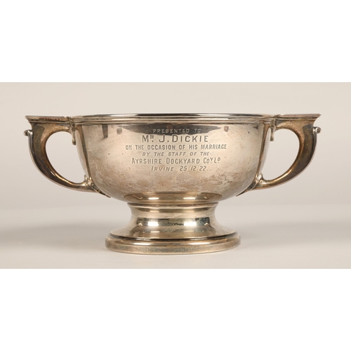 188 - Silver double handled trophy, with engraved inscription . Birmingham 1922 , 366 grams.