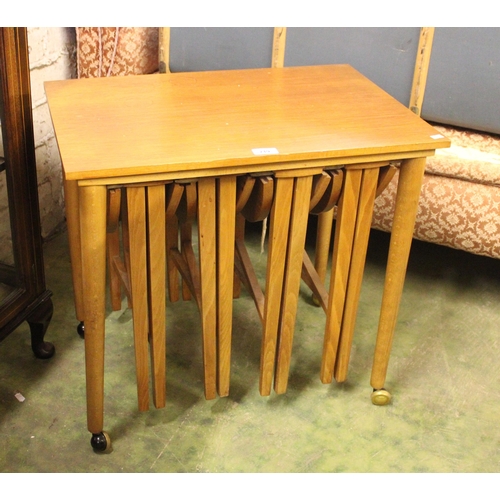 719 - Retro 1960s nesting table after Poul Hundevad.