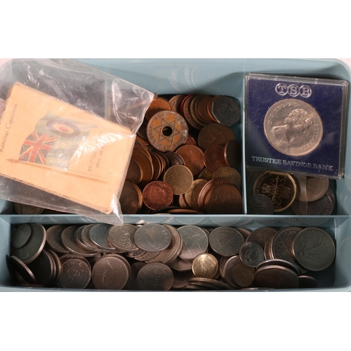 631 - Coin collection to include UNITED STATES OF AMERICA USA, UNITED ARAB EMIRATES UAE, EGYPT, DENMARK, S... 