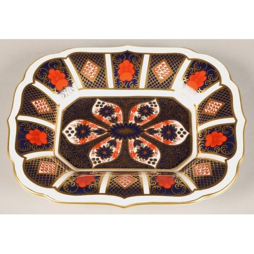 196 - Small Royal Crown Derby dish, in the Imari pattern