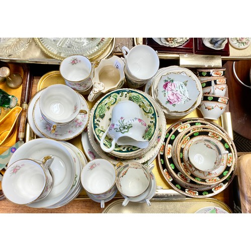 287 - Assorted tea sets, including Paragon, Mason's, etc