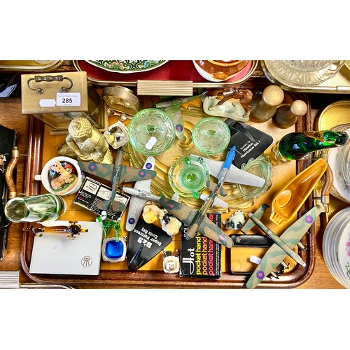 285 - Assorted trinkets, model planes, glass animals, dressing table set, etc