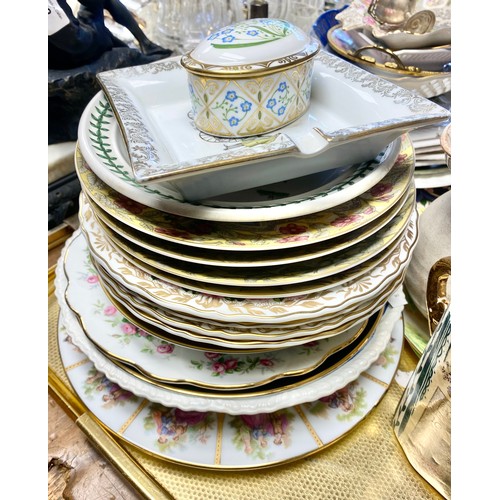 261 - Large quantity of decorative plates to include Spode, Limoges ashtray, jugs, etc