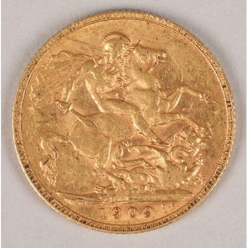 138 - Edward VII gold sovereign 1909.