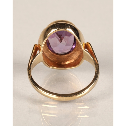 71 - Ladies 9ct yellow gold Amethyst ring, ring size N.