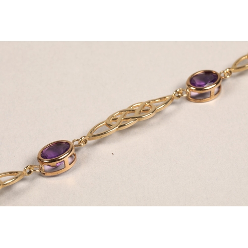 92 - Ladies 9ct yellow gold amethyst bracelet, length 20cm.