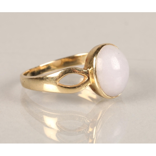 94 - Ladies 14k yellow gold quartz dress ring, ring size N.