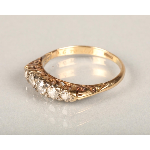 167 - 18ct yellow gold five stone diamond ring, the central stone slightly larger than 0.1cts, ring size N... 