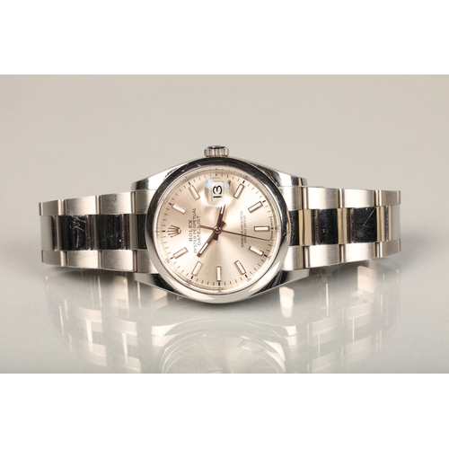 264 - Rolex Oyster Perpetual Datejust gentleman's chronometer wristwatch, the silvered dial with date aper... 