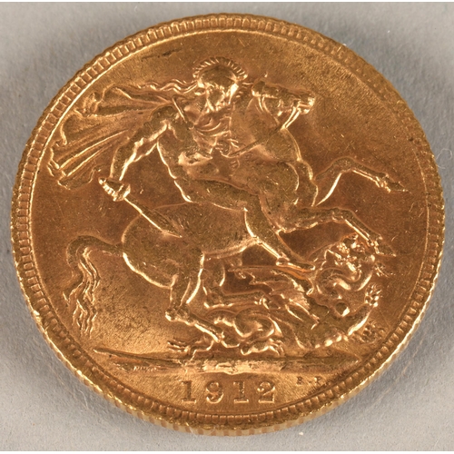 140 - George V gold sovereign 1912.