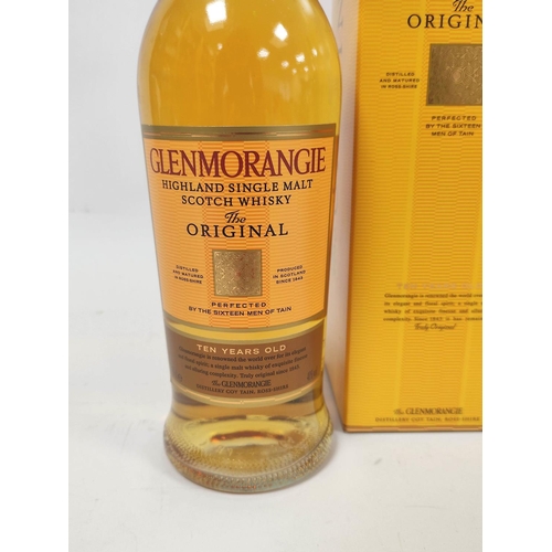 13 - Two bottles of Glenmorangie the original ten years old highland single malt Scotch whisky, 70cl, 40%... 