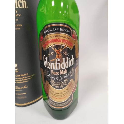 19 - Glenfiddich 12 years old single malt Scotch whisky, 70cl, 40% vol, boxed, with Glenfiddich Special O... 