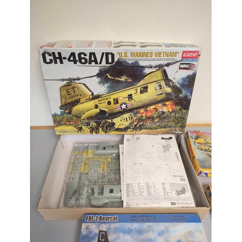 116 - Group of boxed model construction kits to include a 1:48 scale Academy Hobby Model Kits CH-46A/D 