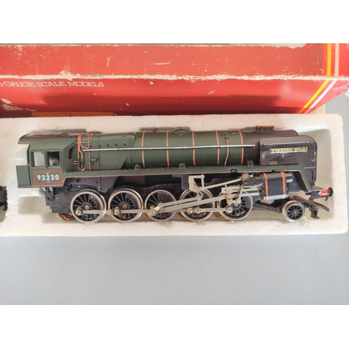 254 - Hornby Railways. Three boxed locomotives to include R311 Patriot Class 5XP 4-6-0 'Duke Of Sutherland... 