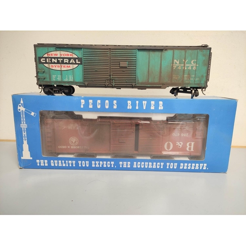 259 - Pecos River. A boxed HO B&O Double Door Box Car 2-rail Coach SB-0120-2, and another similar in N... 