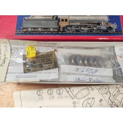 281 - South Eastern Finecast K3 Locomotive and tender construction kit F161. 