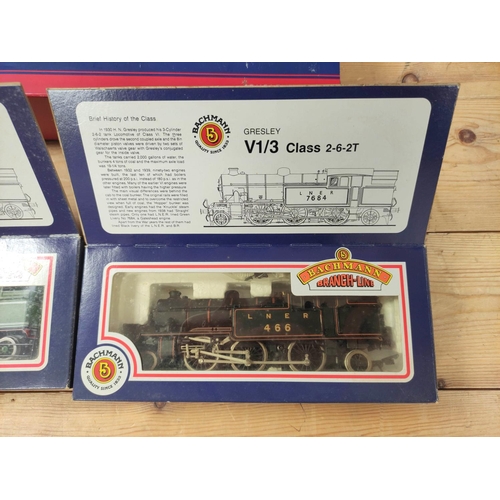 284 - Bachmann Branchline. Three boxed 00 gauge locomotives and tenders to include a Class K3 2-6-0 61869 ... 