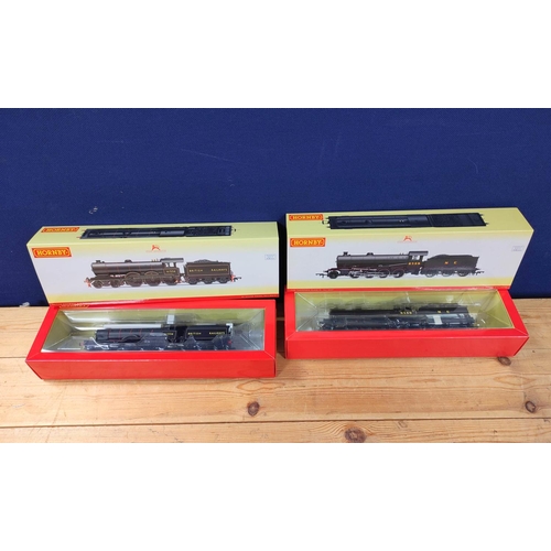 285 - Hornby Railways. Two boxed 00 gauge locomotives and tenders to include a Class B12/3 4-6-0 61556 in ... 