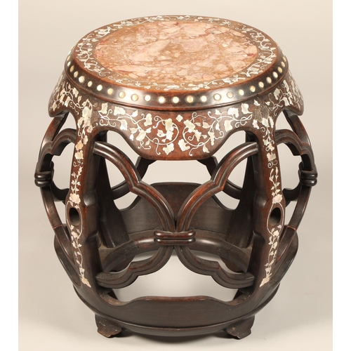 519 - Chinese barrel shaped jardinere stand with rouge marble top and mother o' pearl inlay, 48cm diameter... 