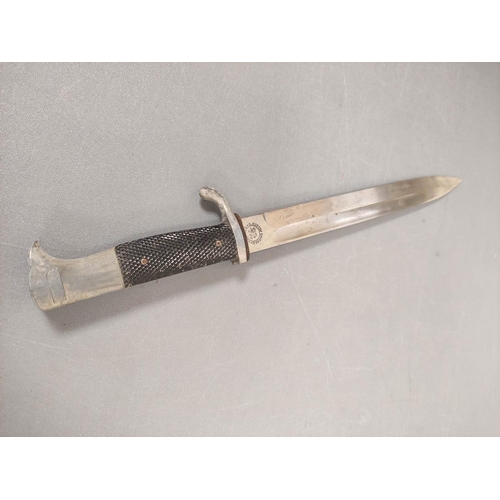 354 - WW2 German short pattern k98 dress bayonet with black checkered grip and ricassso bearing maker's ma... 