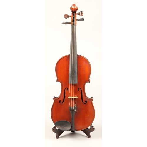 333 - Scottish Violin by D. R Lindsay, 1902, labelled 'D.R Lindsay, Edzell 1902, no 28' length of back 36.... 