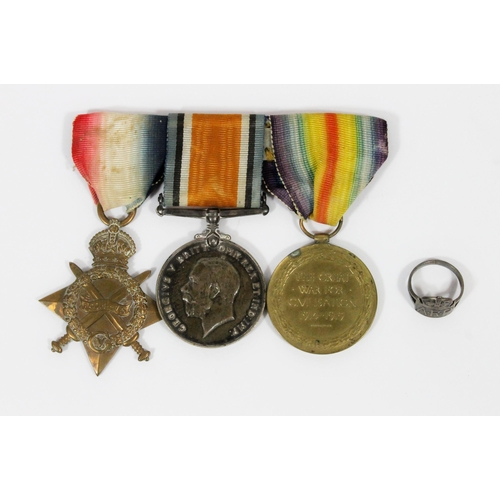 1447 - Medals of 11637 Private T Rae of the Scots Guards comprising WWI war medal, Victory medal and 1914-1... 