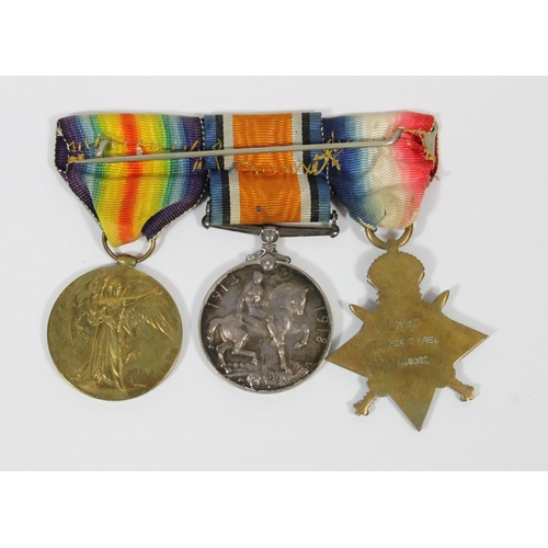 1447 - Medals of 11637 Private T Rae of the Scots Guards comprising WWI war medal, Victory medal and 1914-1... 