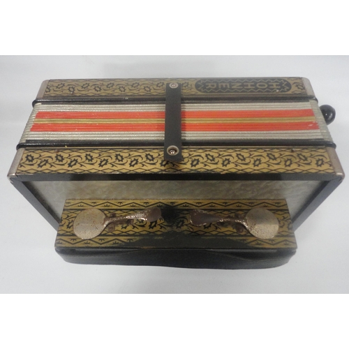 381 - Hohner of Germany 'Vienna' melodeon, probably model 114, 16cm x 34cm.