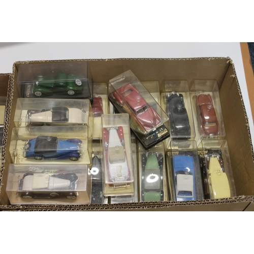 1013 - 62 Solido Age D'Or and other diecast model vehicles to include 4115 Citreon, 4067 Mercedes 540K, 408... 