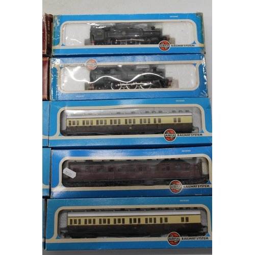 1034 - Airfix OOO gauge model railways to include 54150 2-6-2 Prairie tank locomotive 6110 GWR green, 54151... 