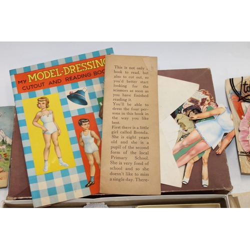 1093 - Vintage mid-century paper and card doll dressing up ephemera including dolls and outfits and clothin... 