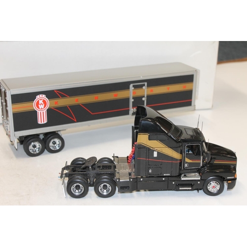 1096 - Franklin Mint Precision Models 1:32 scale Kenworth T600 articulate lorry model, boxed.