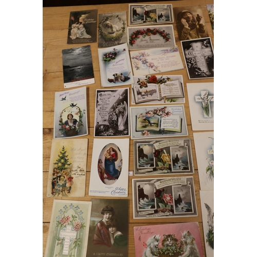 1236 - Collection of around 350 postcards to include mainly Tucks postcards, Birthday, Easter and other gre... 