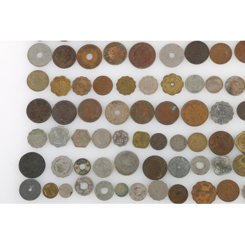 1370 - Arabic and Eastern coins to include:EGYPT 2 qirsh 1885 [833 grade 2.7g], 10 mils 1916 and 1917 x3, M... 