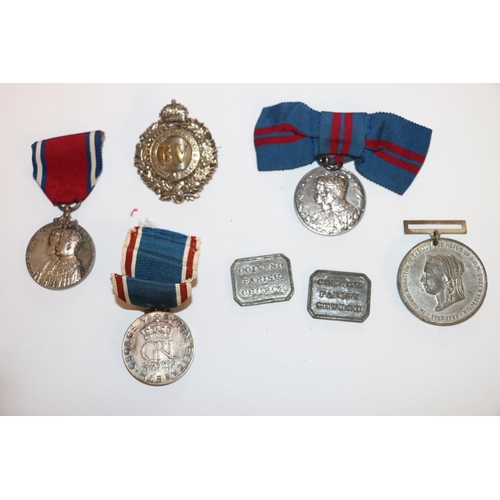 1455 - George V coronation medal 1911, George V silver jubilee medal 1935, George VI coronation medal 1937,... 