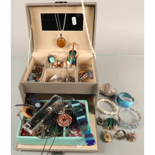 88 - Jewellery box containing assortment of jewellery some silver