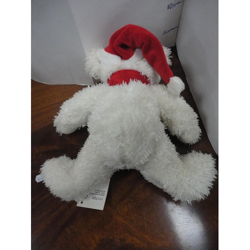 50 - Two Steiff teddy bears to include 2007 Cosy Year bear 662522 and Christmas Teddy 111723.&nbsp; (2)