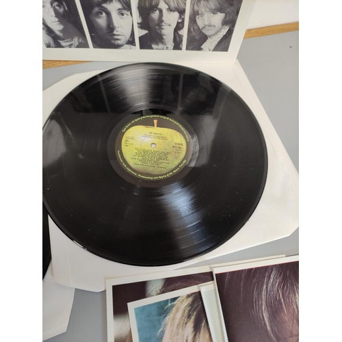 486 - The Beatles Collection 13 Lp box set UK 1978 pressing (BC13), the White album, complete with poster ... 