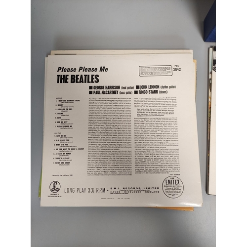 486 - The Beatles Collection 13 Lp box set UK 1978 pressing (BC13), the White album, complete with poster ... 