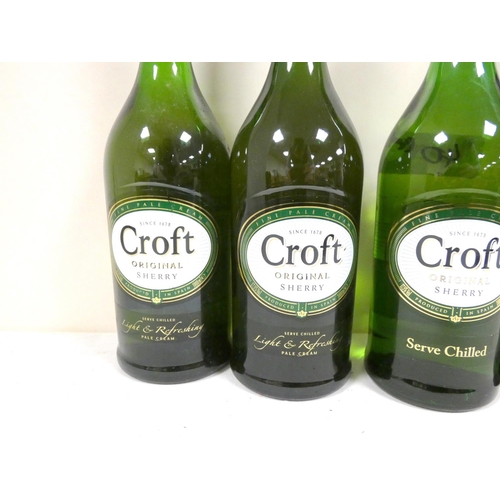 40 - Four bottles of CROFT Original sherry, 17.5% abv. 1litre. (4)